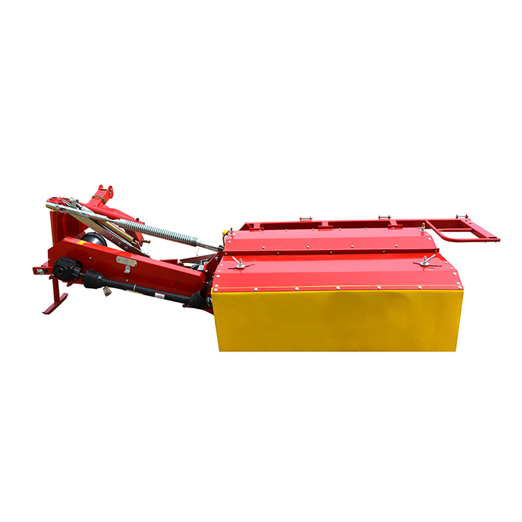 Tárcsás faszoló traktor